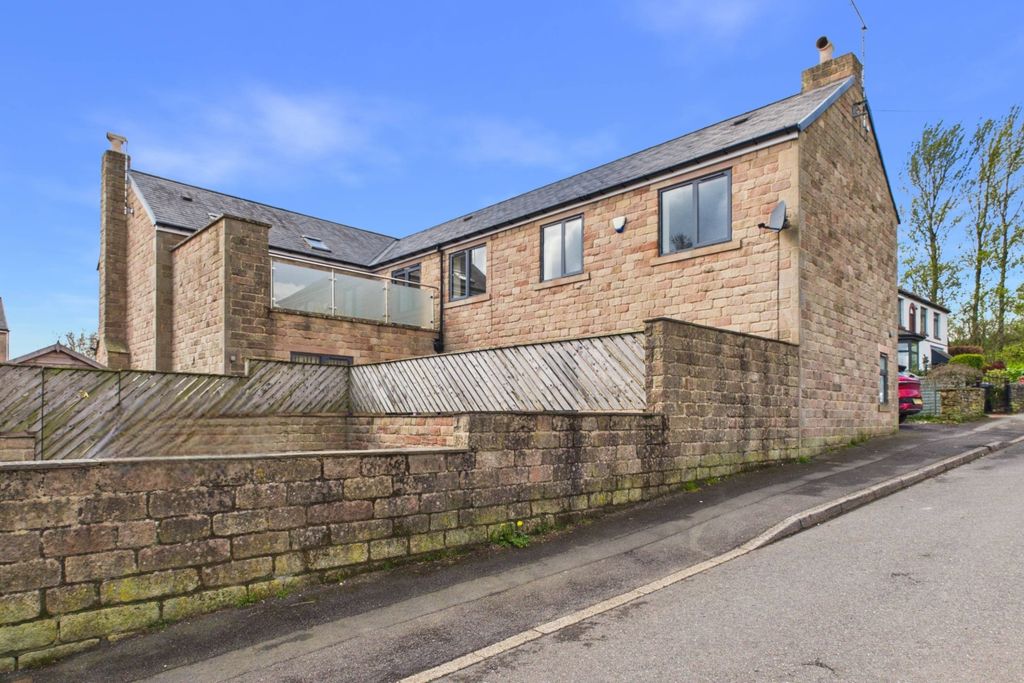 3 bed link detached house to rentHazel Croft, Dore, Sheffield S17