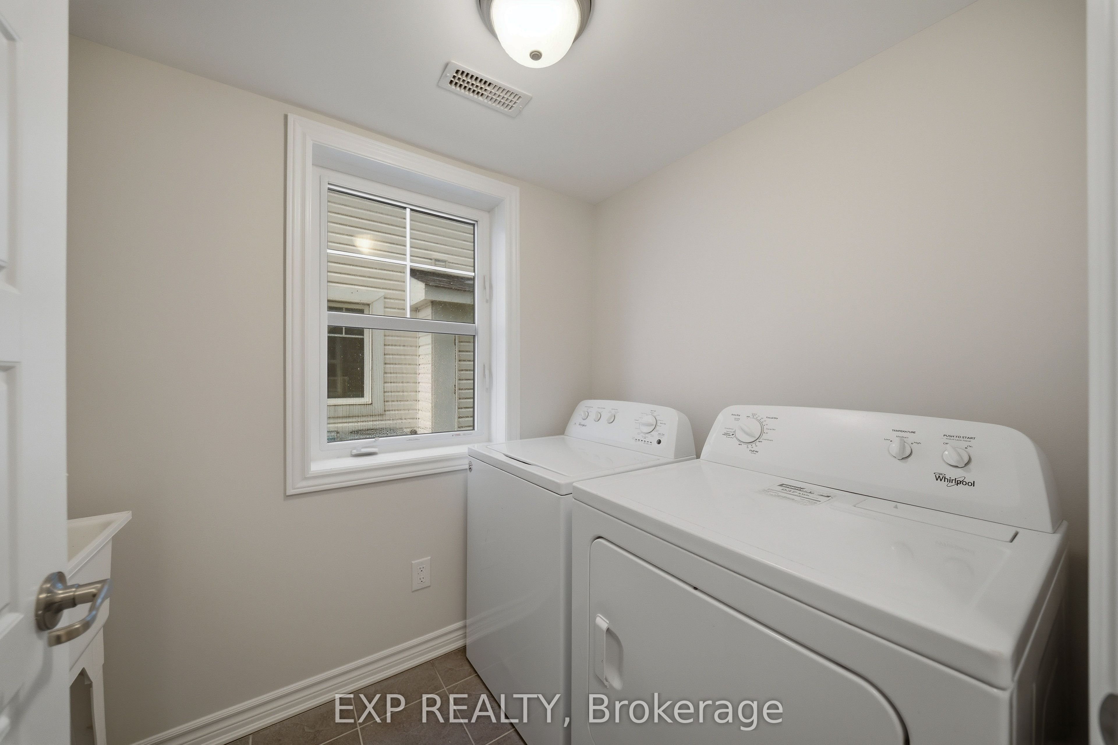 Additional image 5 of 359 Sweetfern Crescent, Ottawa, ON, K4A 1A5