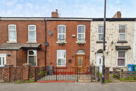 Hyde Road, Manchester, Greater Manchester M12