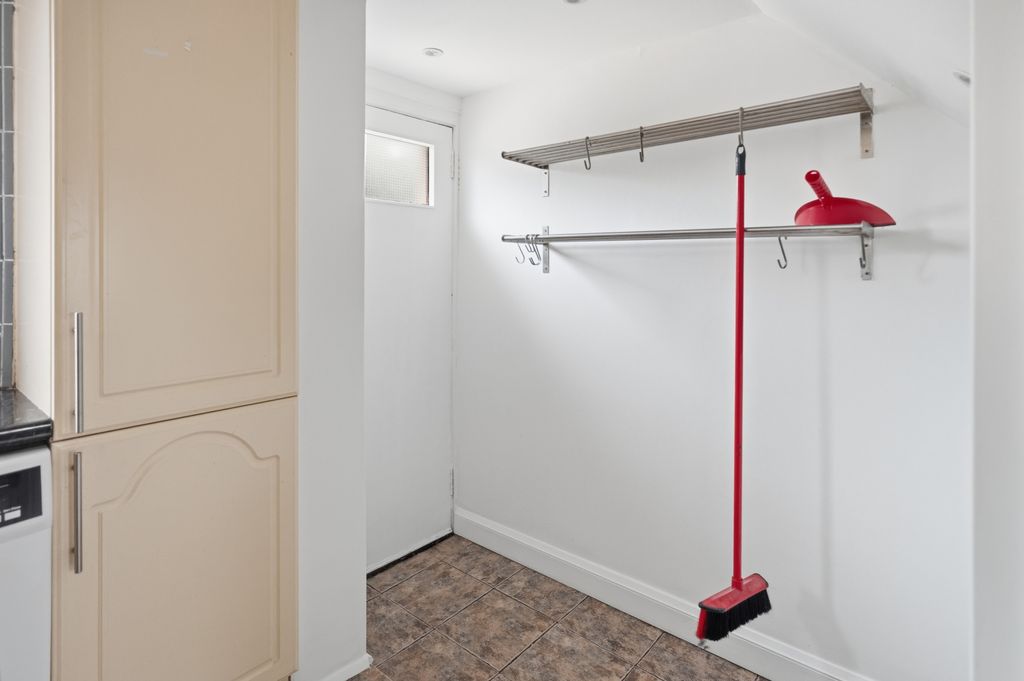 Additional image 16 of 4 bed terraced house to rentHeadrigg Row, Edinburgh EH16