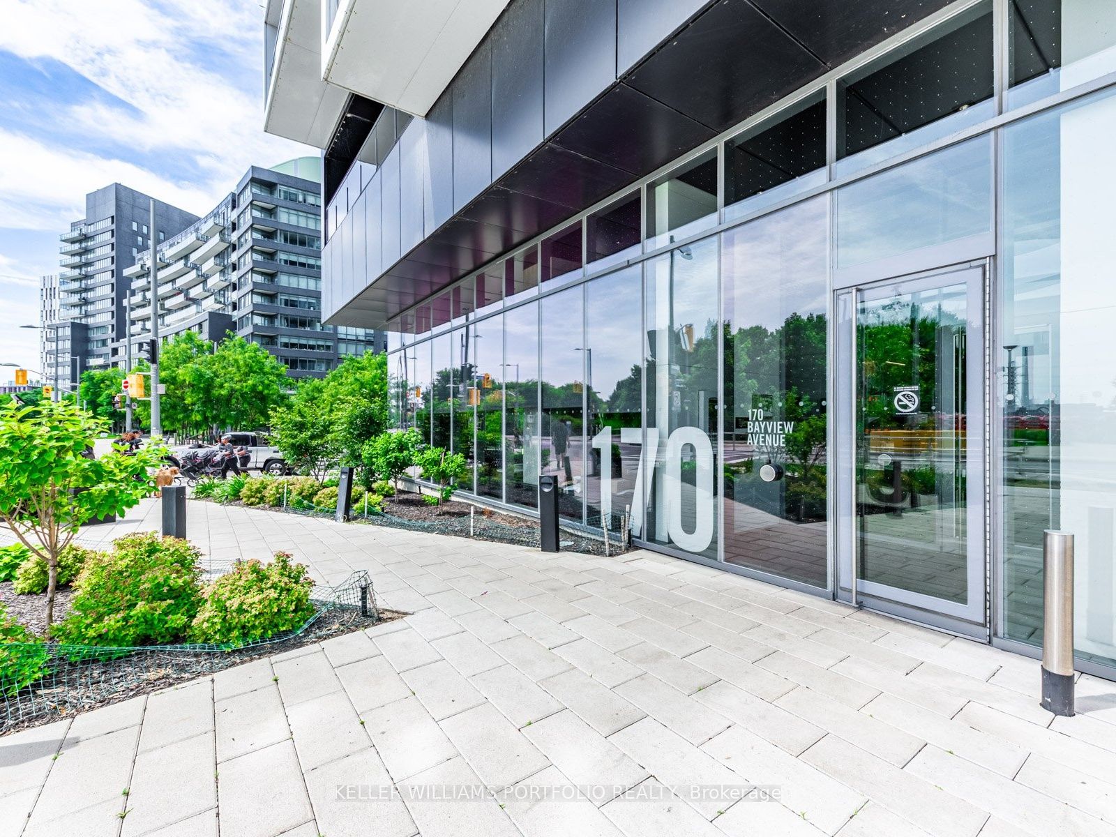 Additional image 2 of 514-170 Bayview Avenue, Toronto, ON, M5A 0M4