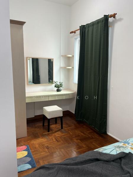 Westwood Terrace photo 3