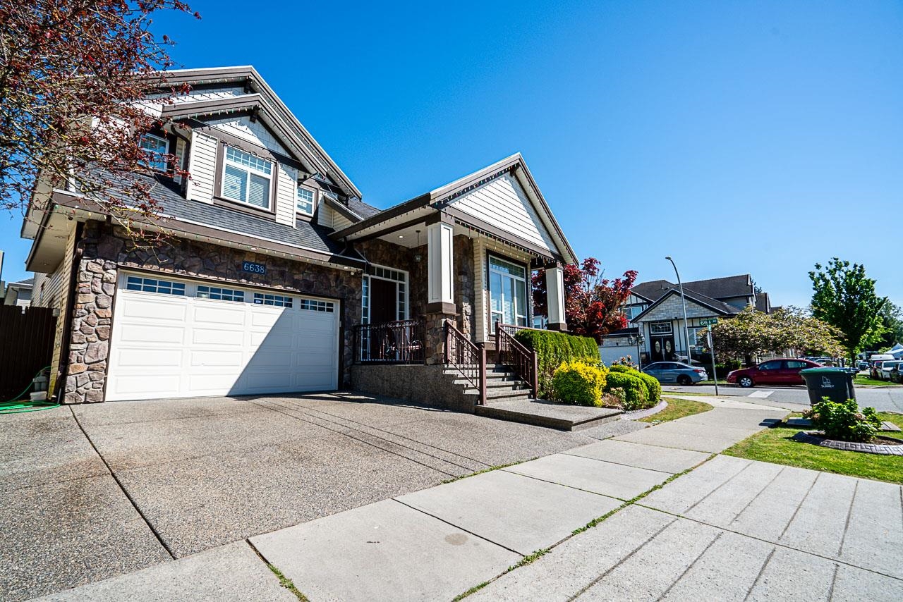 6638 125a Street, Surrey, BC, V3W 1V6