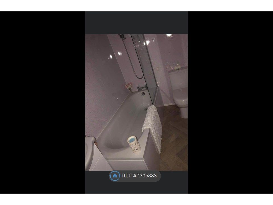Additional image 9 of 2 bed flat to rentLugar Street, Coatbridge ML5