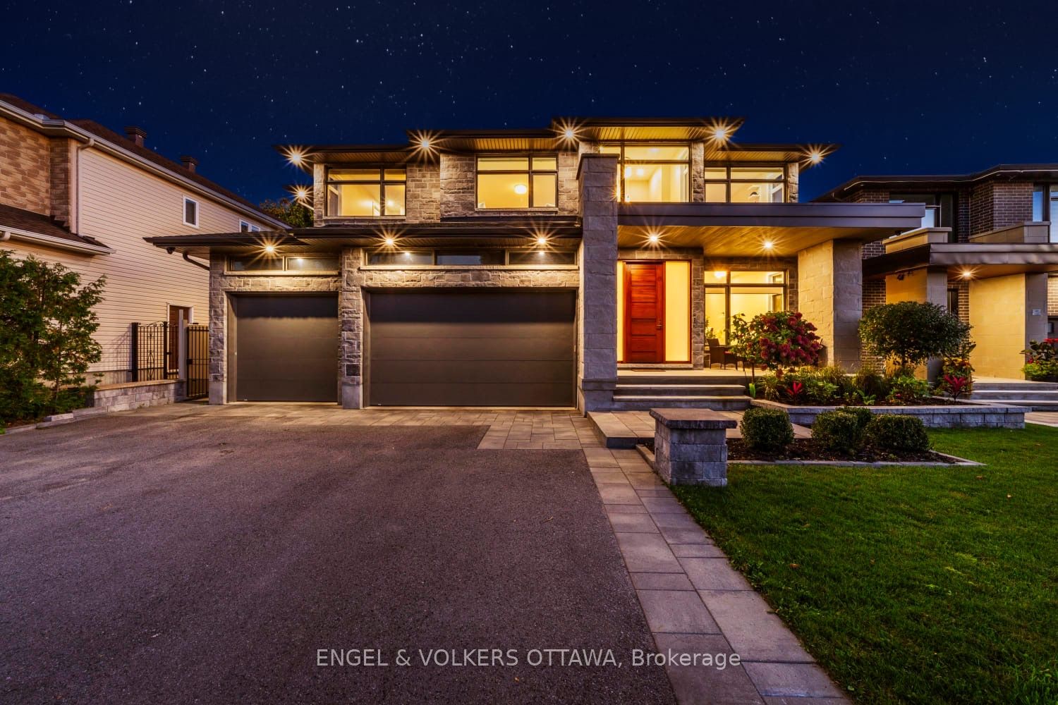 15 Tierney Drive, Ottawa, ON, K2J 4W2