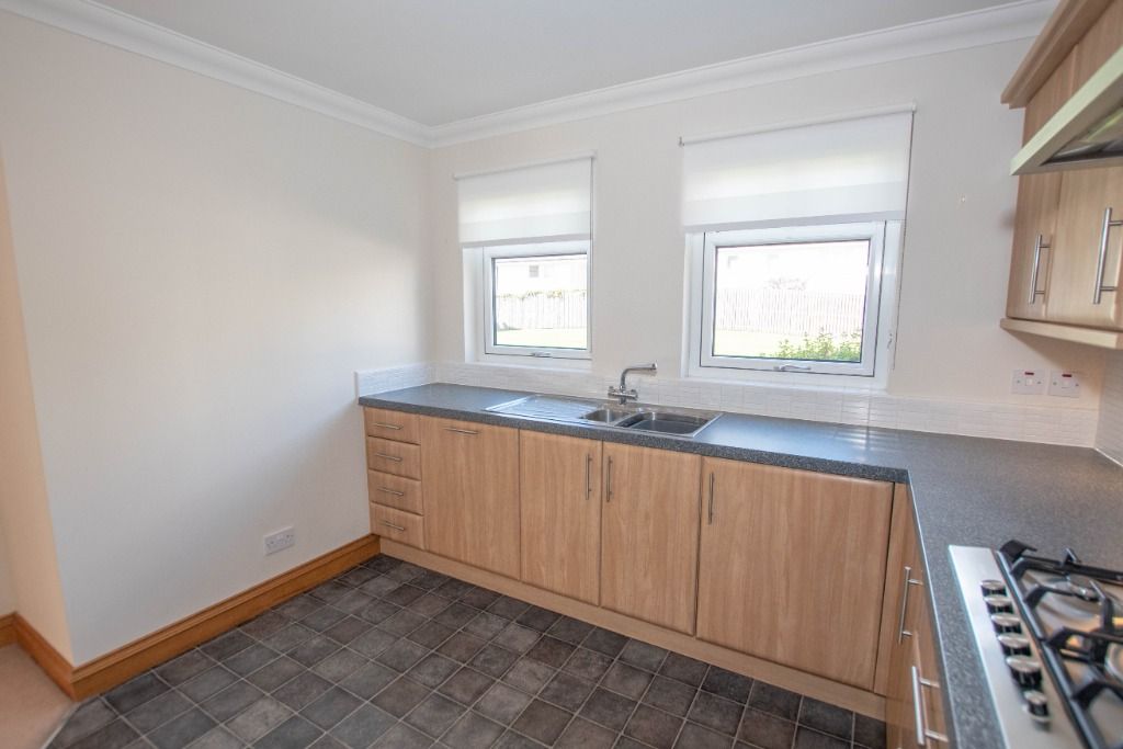 Additional image 10 of 2 bed flat to rentCaledonia Road, Kirkcaldy KY2
