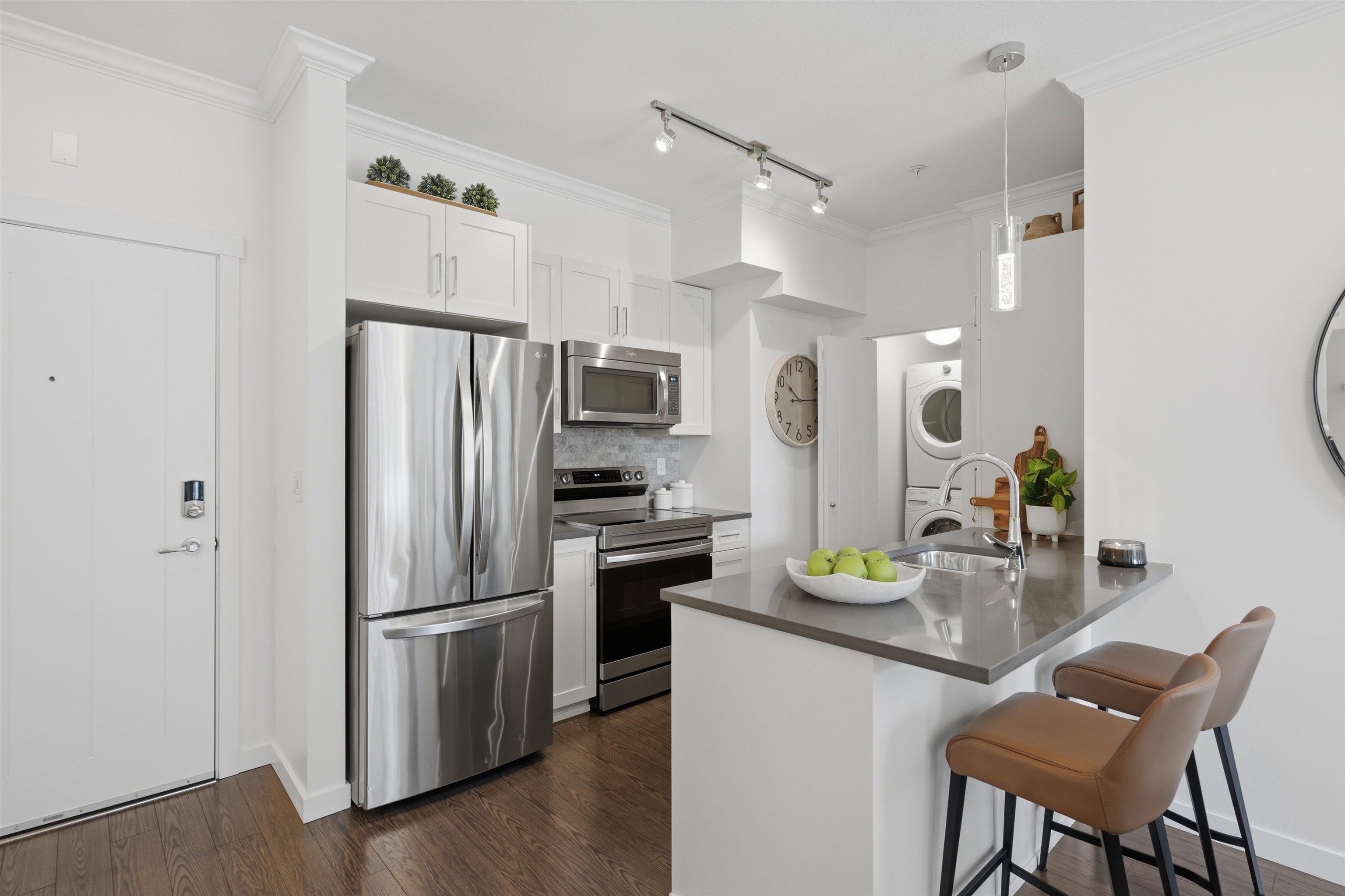 Additional image 3 of 302-2855 156 Street, Surrey, BC, V3Z 3Y3