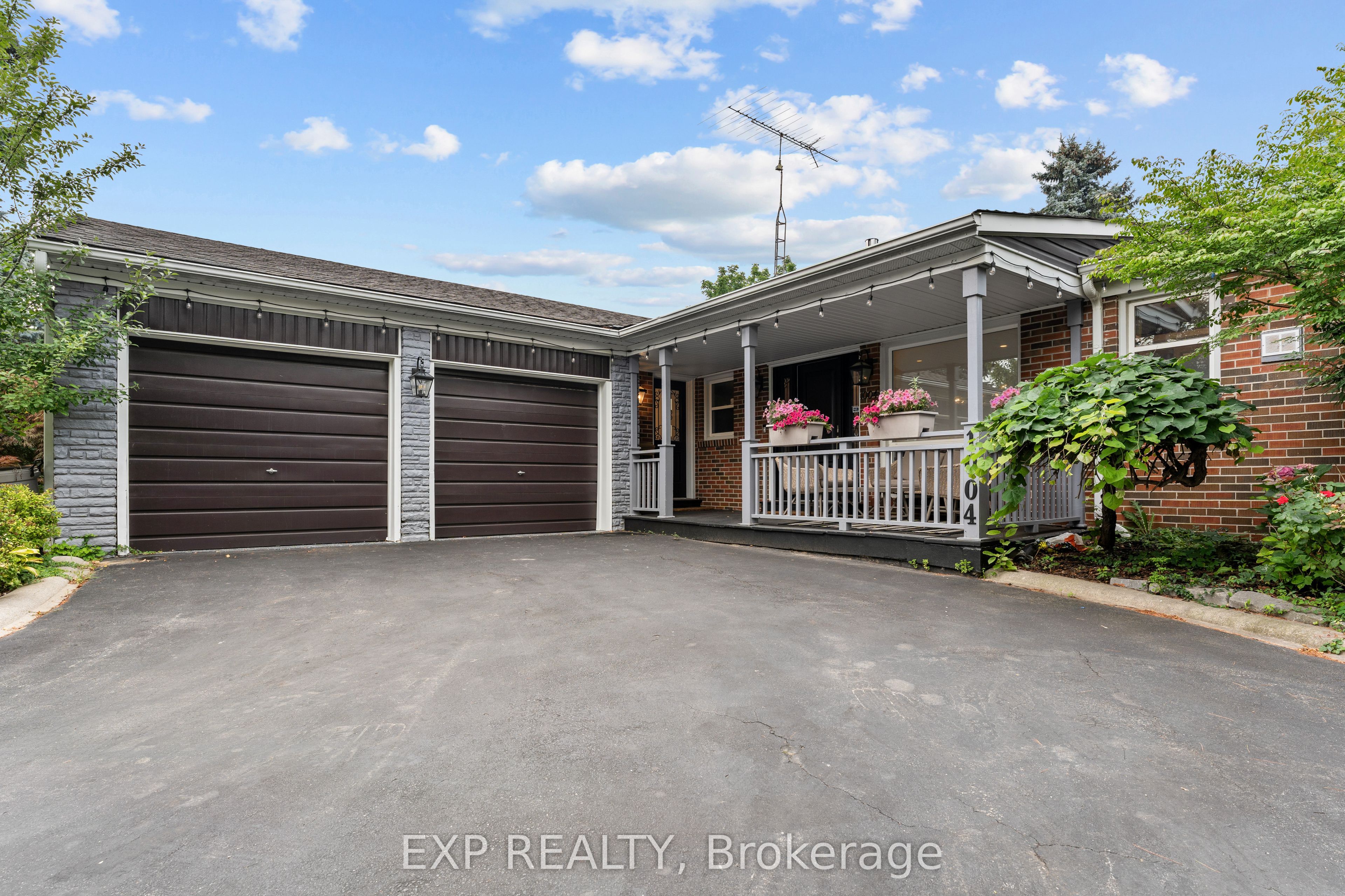 Additional image 4 of 1004 Caldwell Avenue, Mississauga, ON, L5H 1Z3