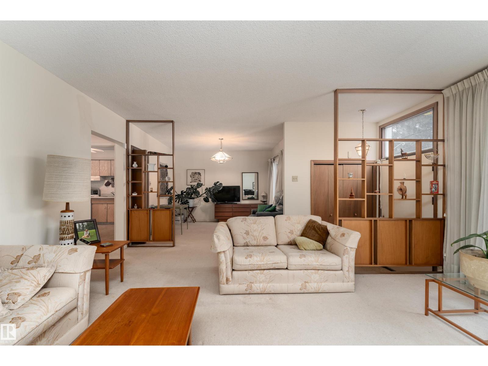 Additional image 6 of 11315 75 Avenue NW, Edmonton, AB, T6G0H6