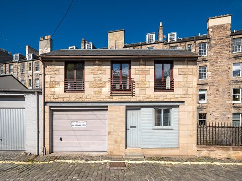 20 Broughton Place Lane, Edinburgh EH1