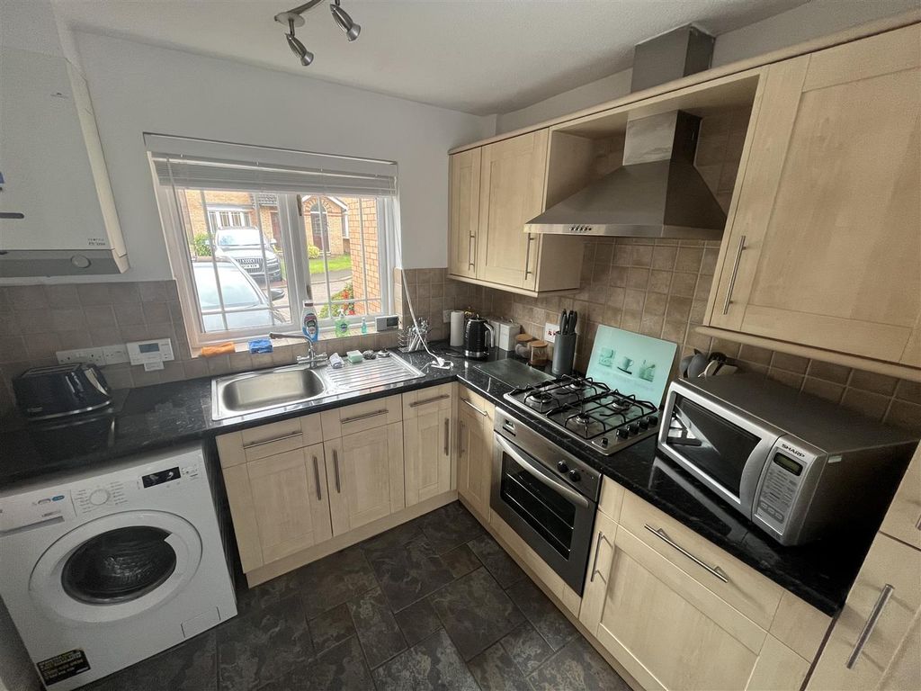Additional image 2 of 2 bed terraced house to rentShelbourne Mews, Macclesfield SK10