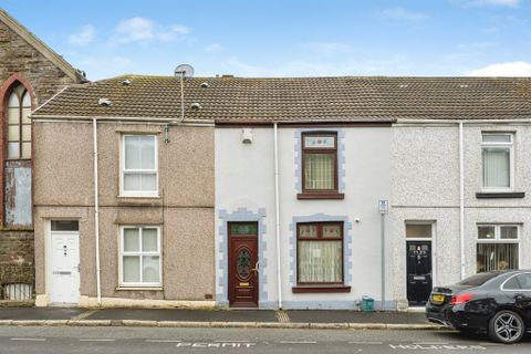 Neath Road, Plasmarl, Swansea SA6