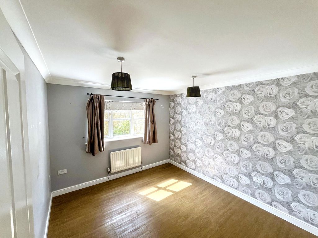 Additional image 6 of 2 bed flat to rentCastle View, Horsley, Newcastle Upon Tyne NE15