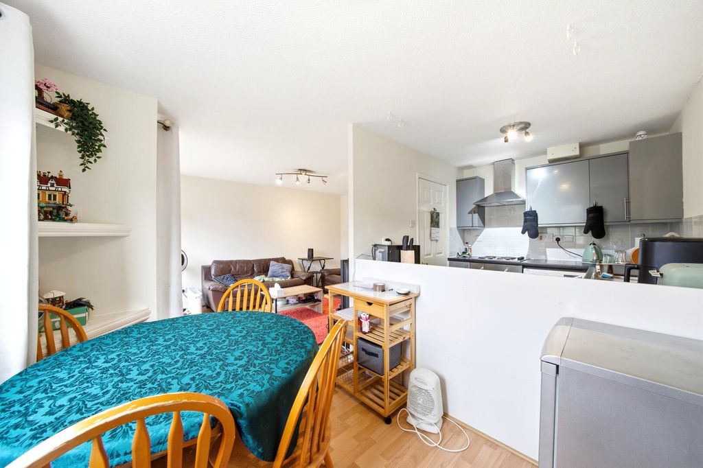 Additional image 6 of 2 bed flat for saleTurnstone Wharf, Nottingham NG7