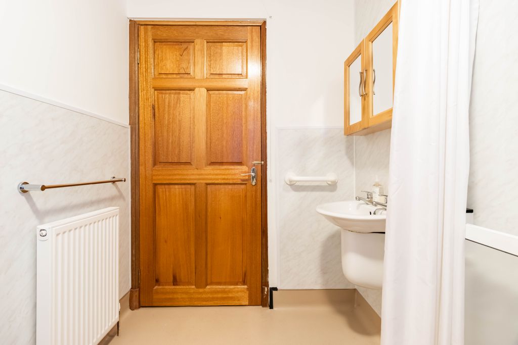 Additional image 13 of 2 bed flat for salePanmure Place, Montrose DD10