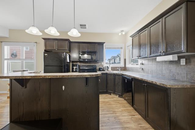 Additional image 2 of 408-150 Vanier Drive, Red Deer, AB, T4R0L1