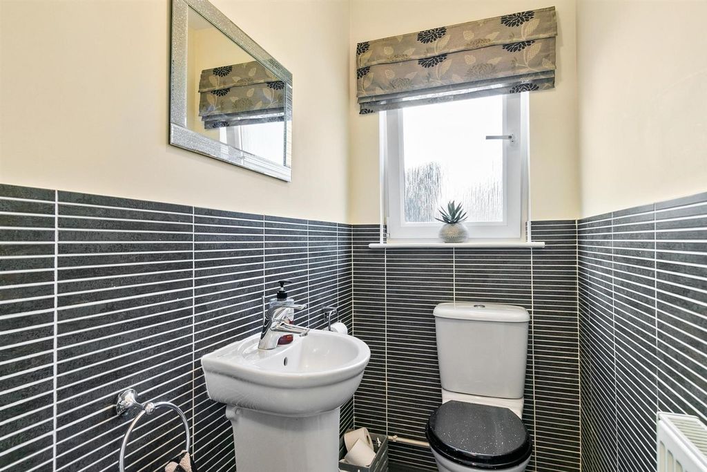 Additional image 19 of 5 bed detached house for saleDenny Road, Dumbarton G82