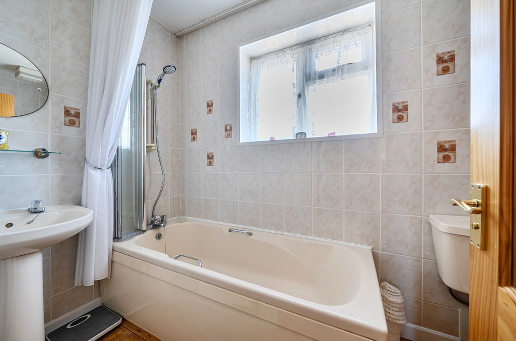 Additional image 19 of 4 bed semi-detached house for saleChesterfield, Chard, Somerset TA20