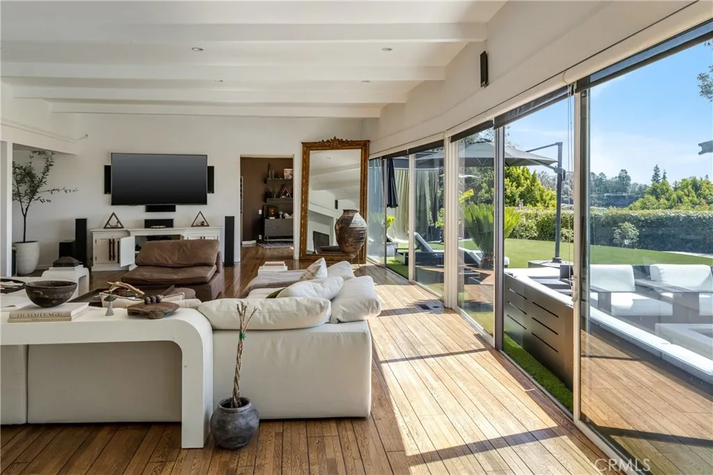 Additional image 19 of 1110 Bel Air Place, Los Angeles, CA 90077