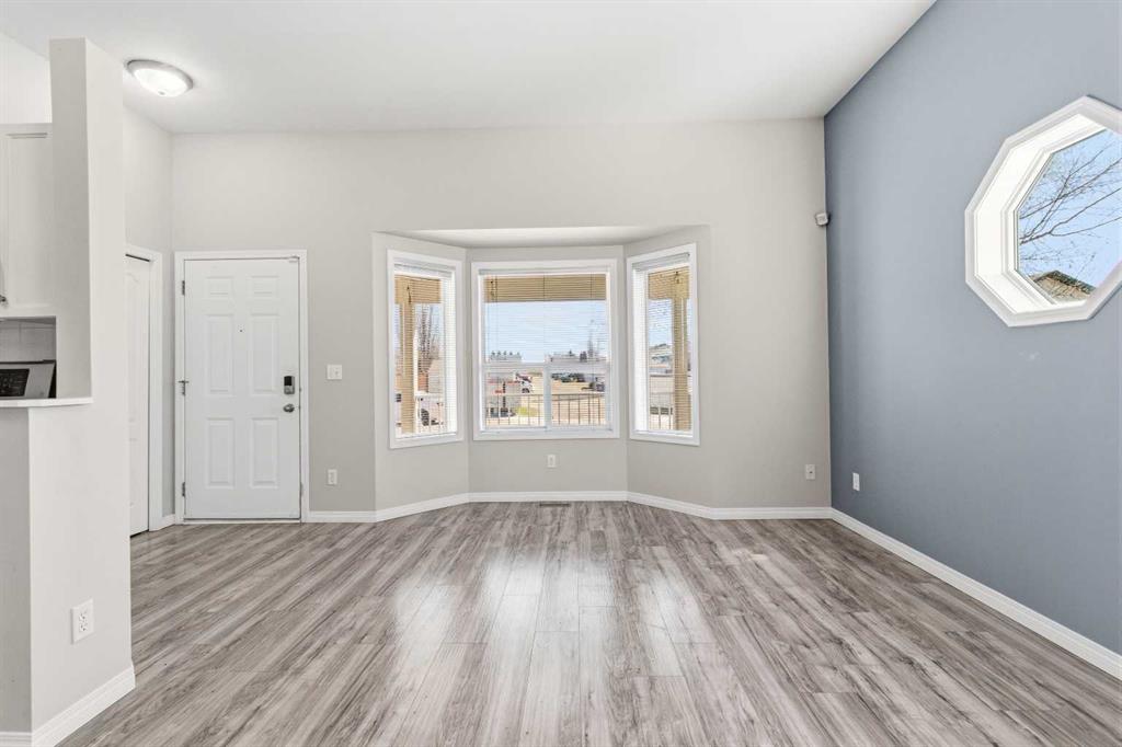 Additional image 6 of 344 Drummond Avenue, Red Deer, AB, T4R 3B6