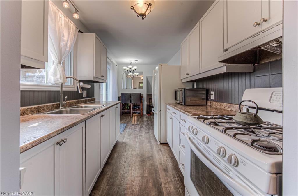 Additional image 3 of A-483 Kingscourt Drive, Waterloo, ON, N2K 2X9