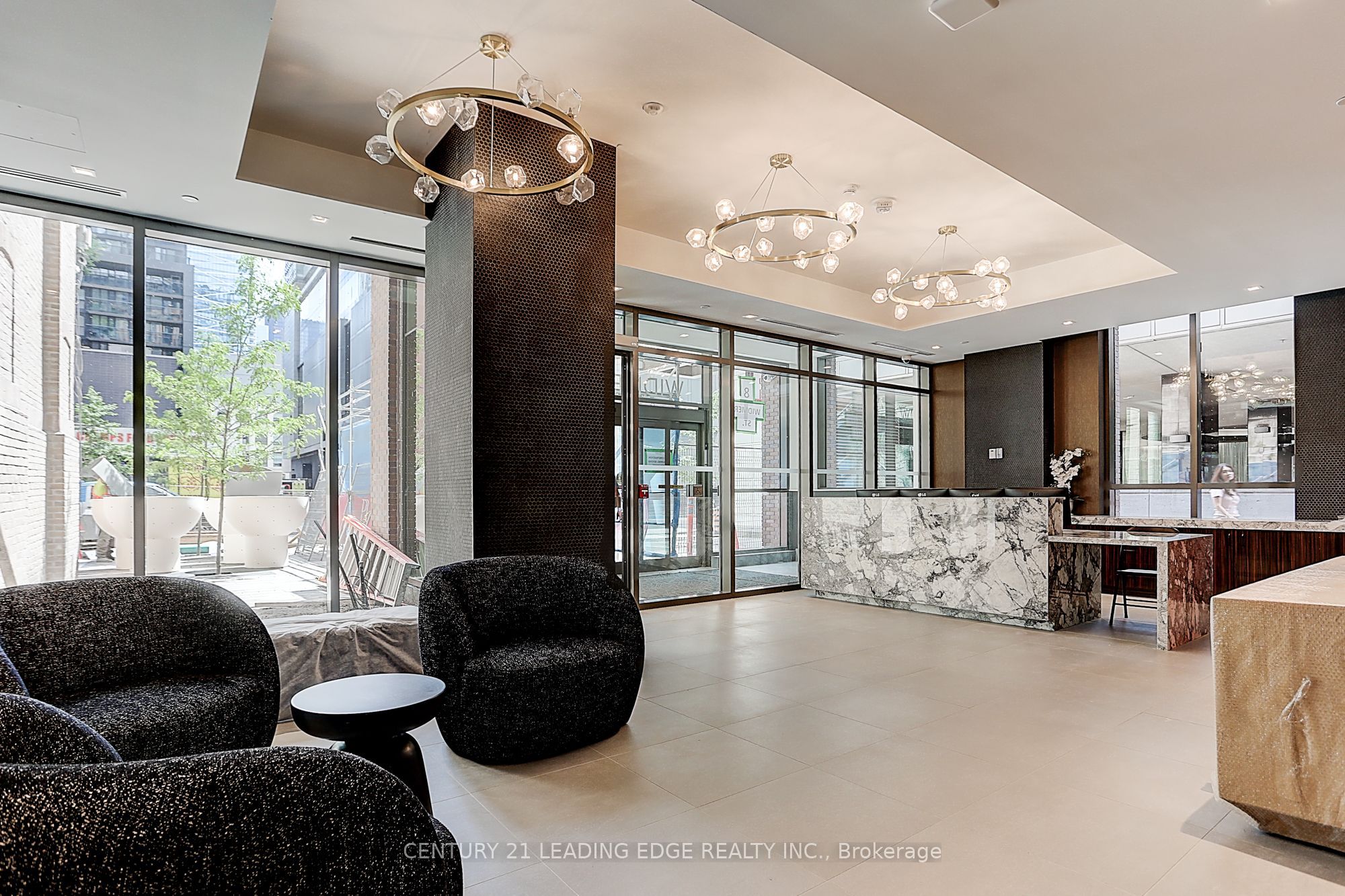 Additional image 3 of 913-8 Widmer Street, Toronto, ON, M5V 0W6