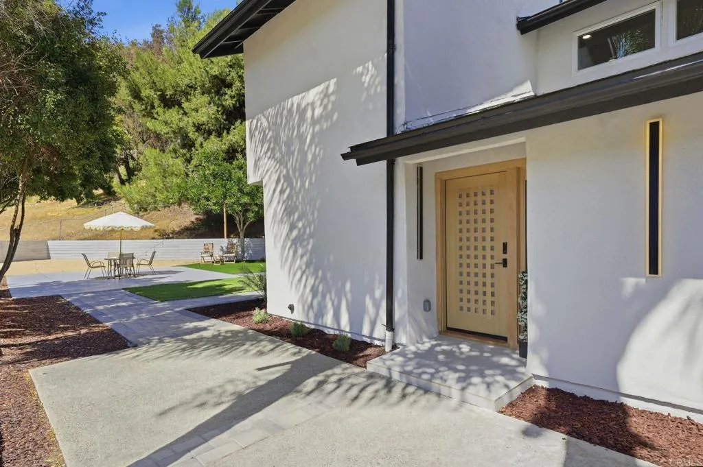 Additional image 78 of 2640 Chestnut Avenue, Carlsbad, CA 92010