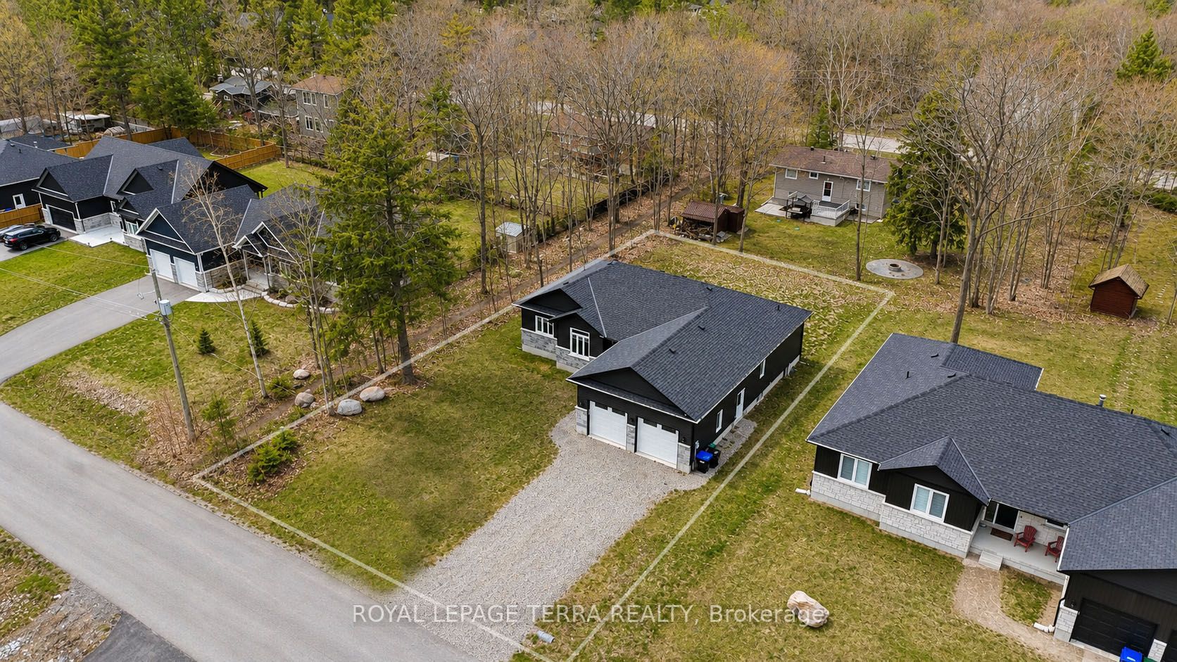 30 Bellehumeur Road, Tiny, ON, L9M 0J1
