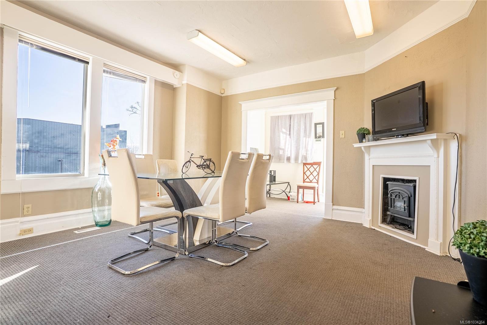 Additional image 3 of 418 Alpha Terrace, Victoria, BC, V8Z 1B6