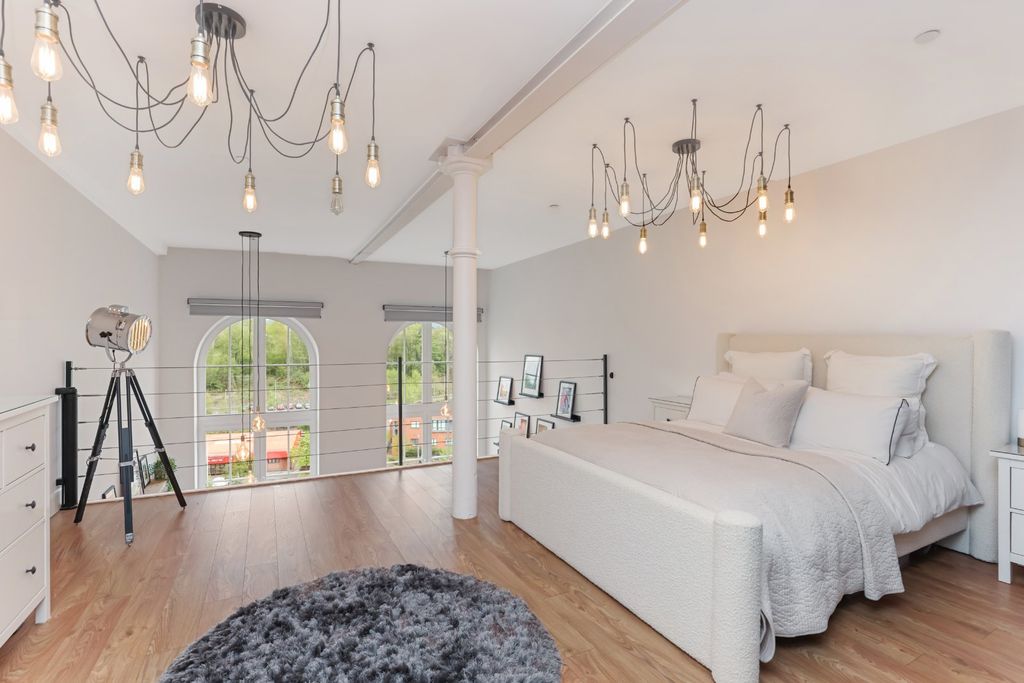 Additional image 5 of 3 bed flat for saleThread Street, Paisley, Renfrewshire PA1