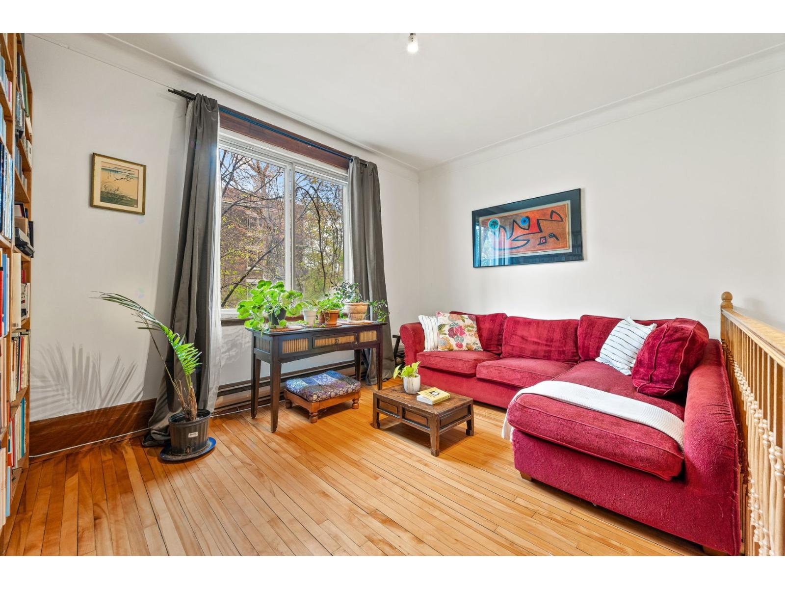 1562 Av. Ducharme