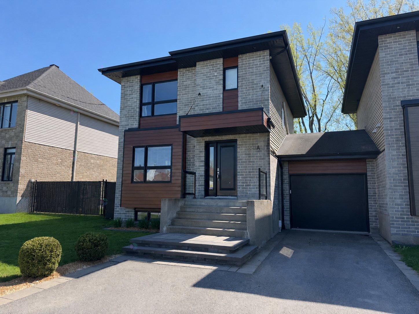 221A Rue Dulude