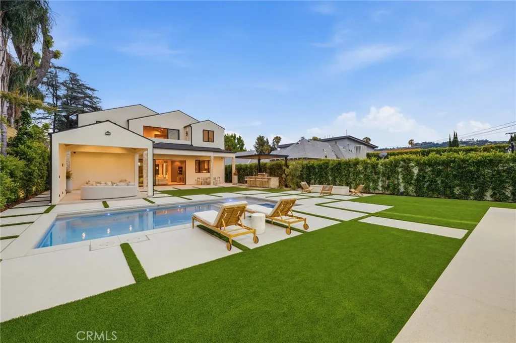 4447 Matilija Ave, Sherman Oaks, CA 91423 photo 5