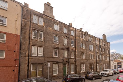 7/3 Pirrie Street, Edinburgh EH6