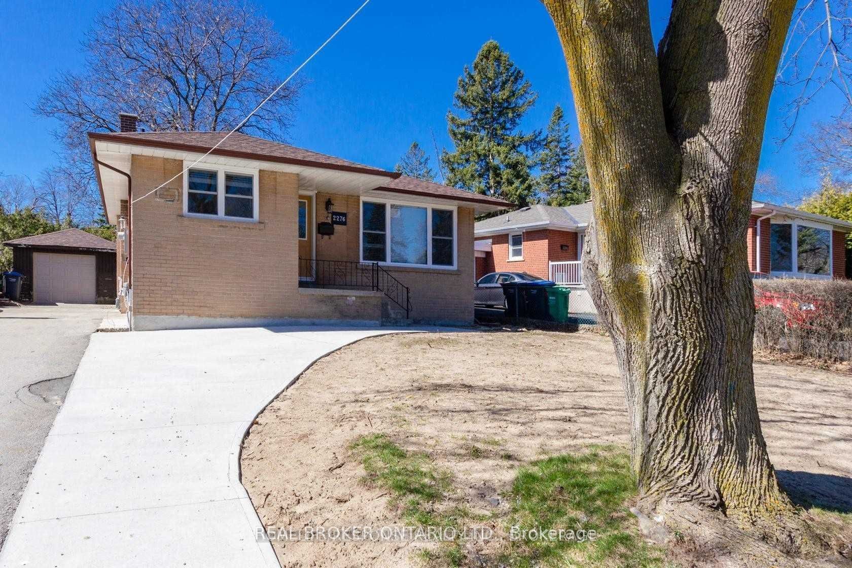 (MAIN)-2276 Bostock Crescent, Mississauga, ON, L5J 3T1