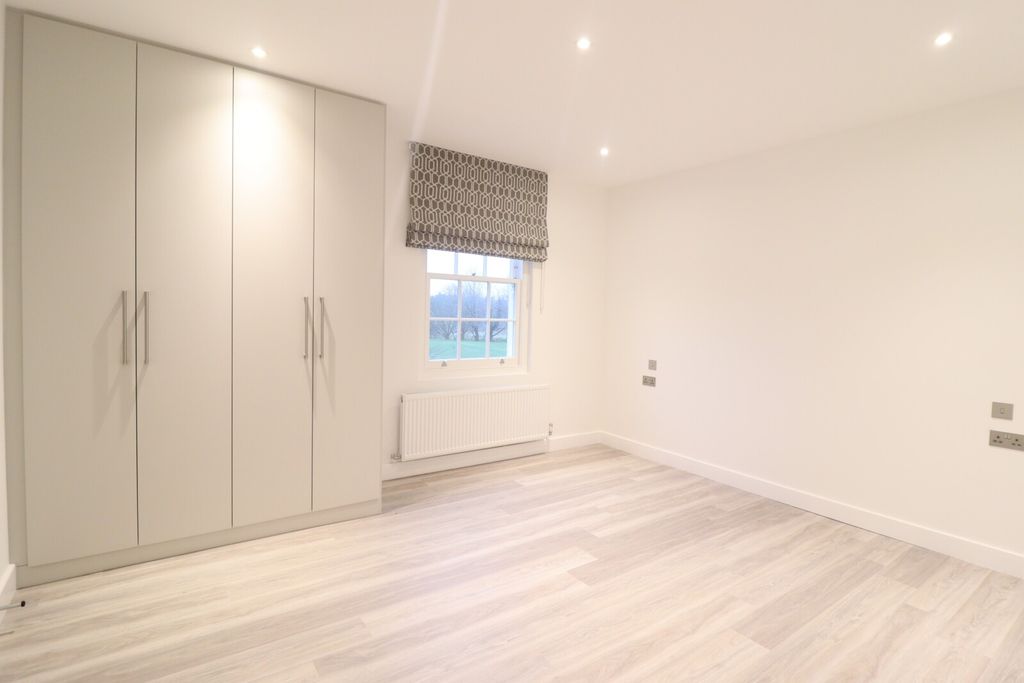 Additional image 9 of 4 bed detached house to rentAylesbury Road, Wing, Leighton Buzzard, Buckinghamshire LU7