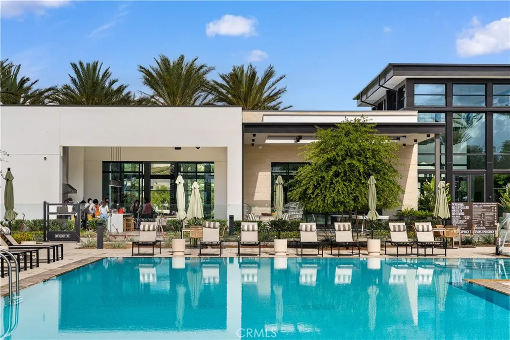 Additional image 102 of 220 Edna Pkwy, Lake Forest, CA 92630