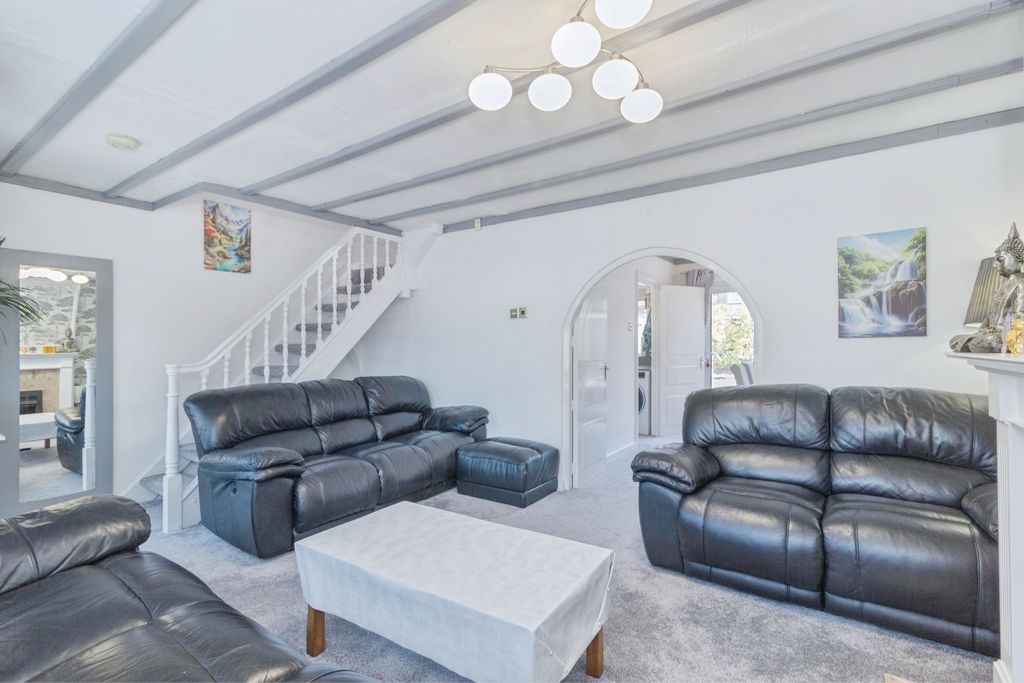 Additional image 3 of 3 bed semi-detached house for saleGrass Acres, Leicester LE3