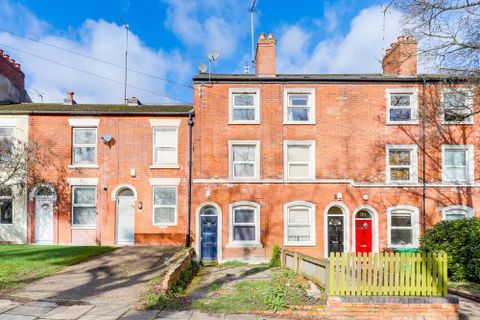 Cromwell Street, Nottingham NG7