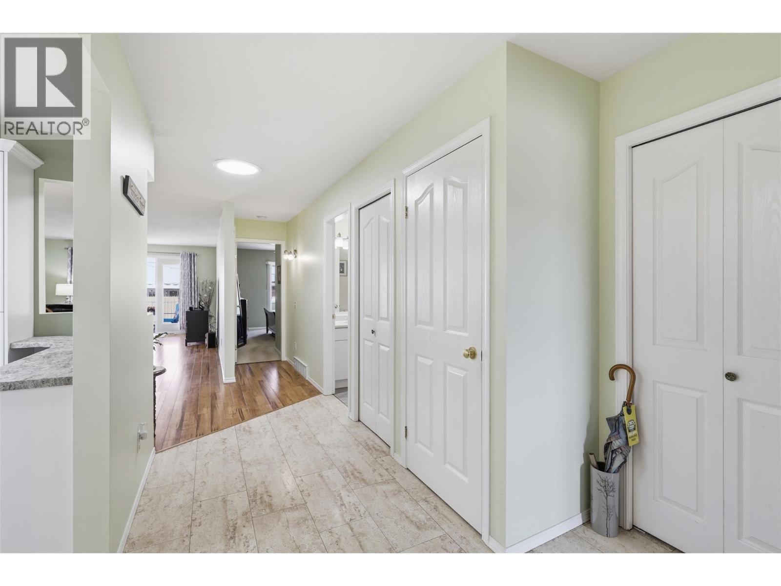 Additional image 4 of 4-1195 14 Street, Kamloops, BC, V2B8L1