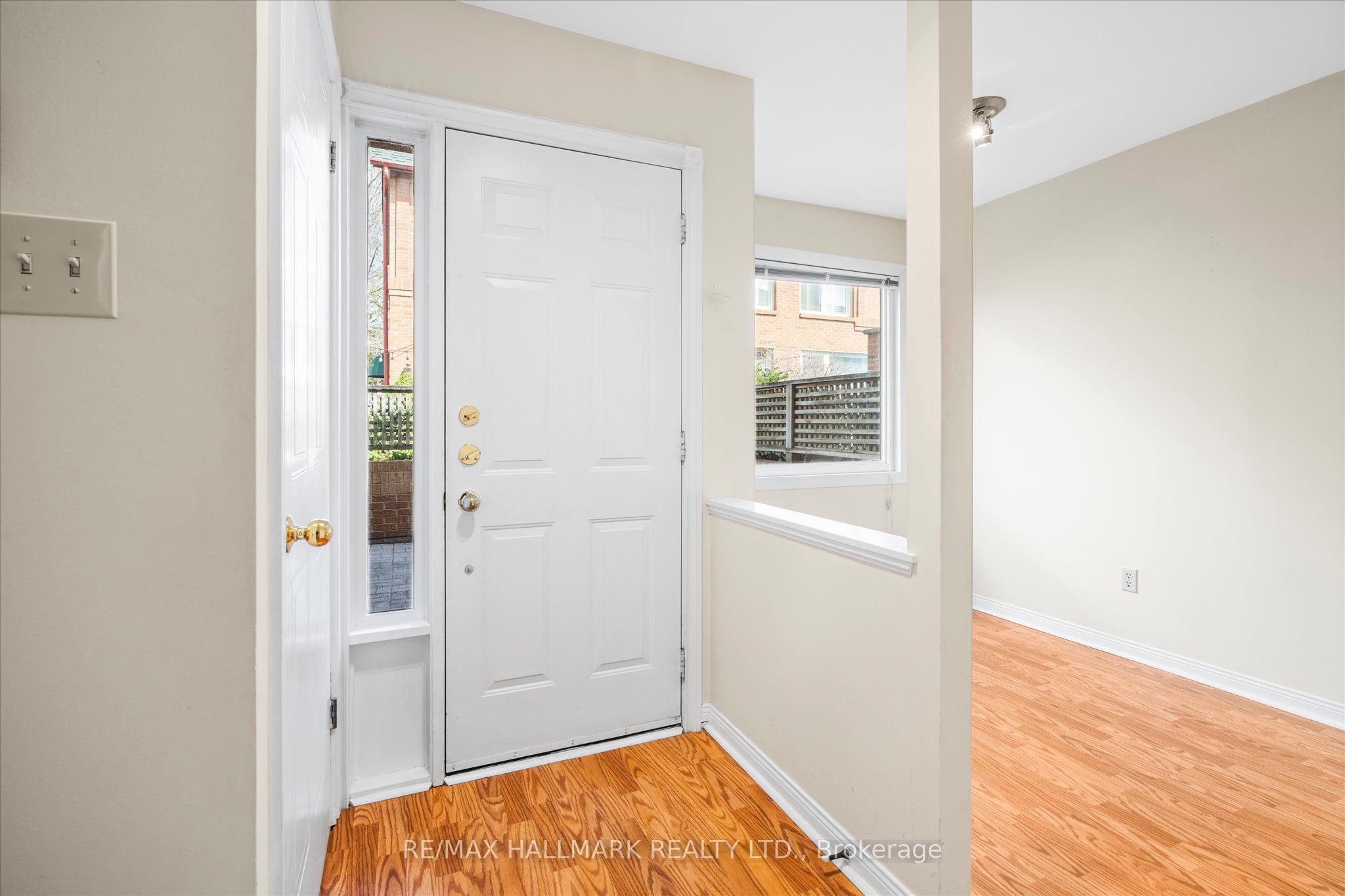 Additional image 6 of 1-122 Glen Manor Drive, Toronto, ON, M4E 2X6