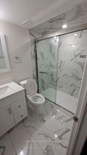 67 Roundstone Drive, Brampton, ON, L6X 0K4 photo 4