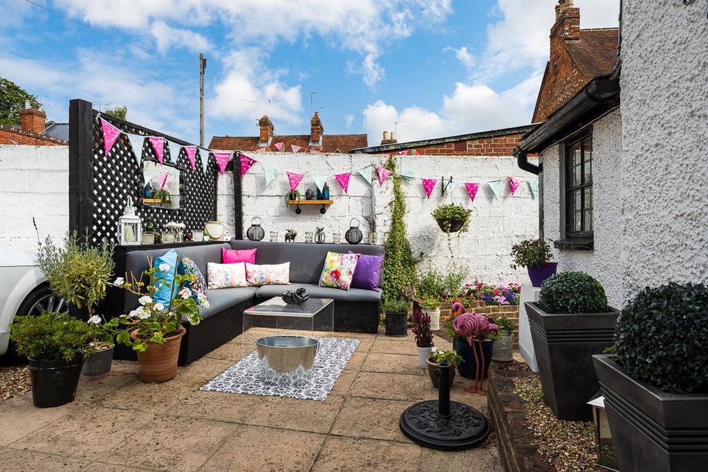 Additional image 4 of 3 bed semi-detached house for saleGravel Hill, Henley On Thames RG9