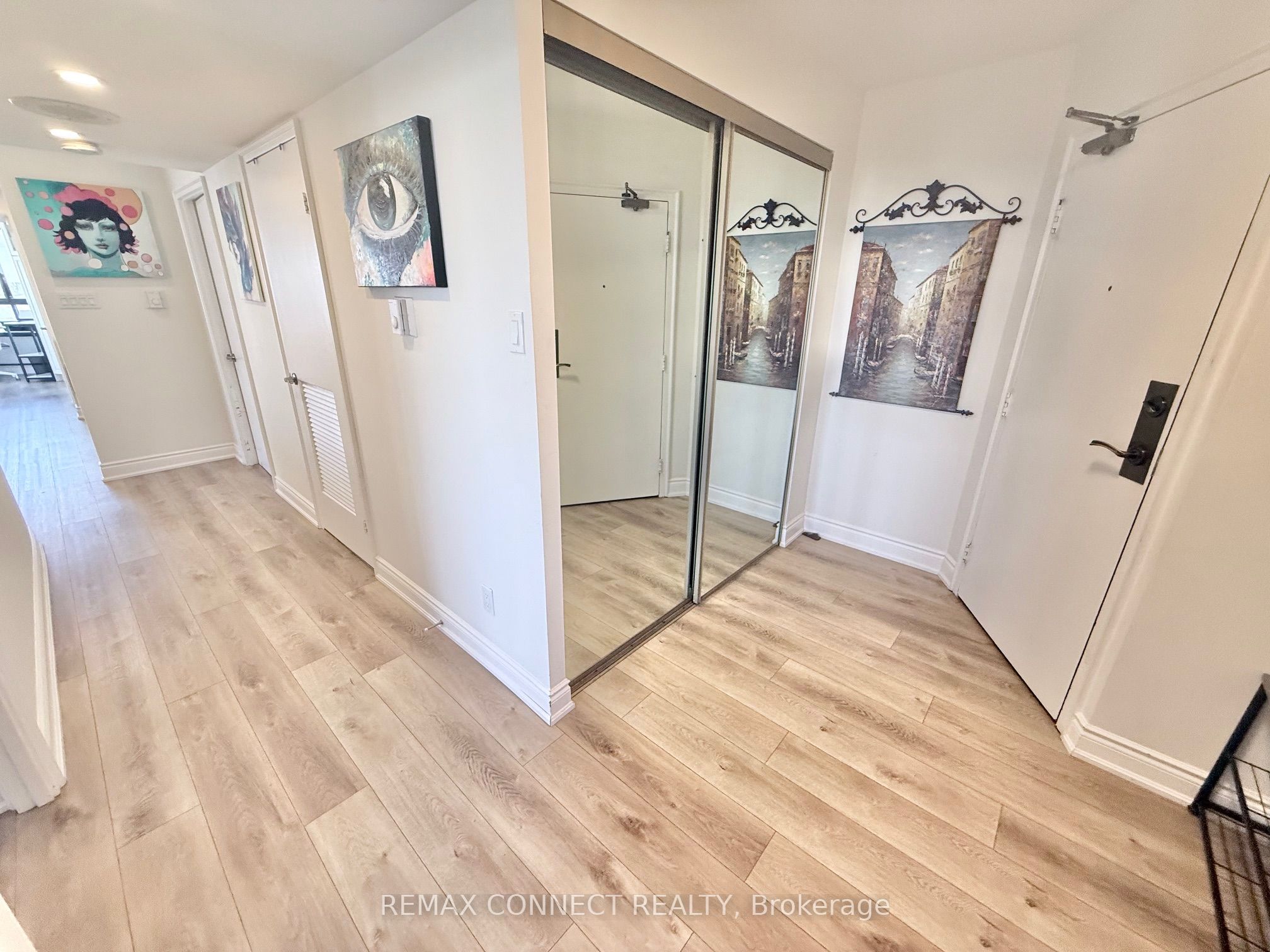 Additional image 3 of 2107-1300 Bloor Street, Mississauga, ON, L4Y 3Z2