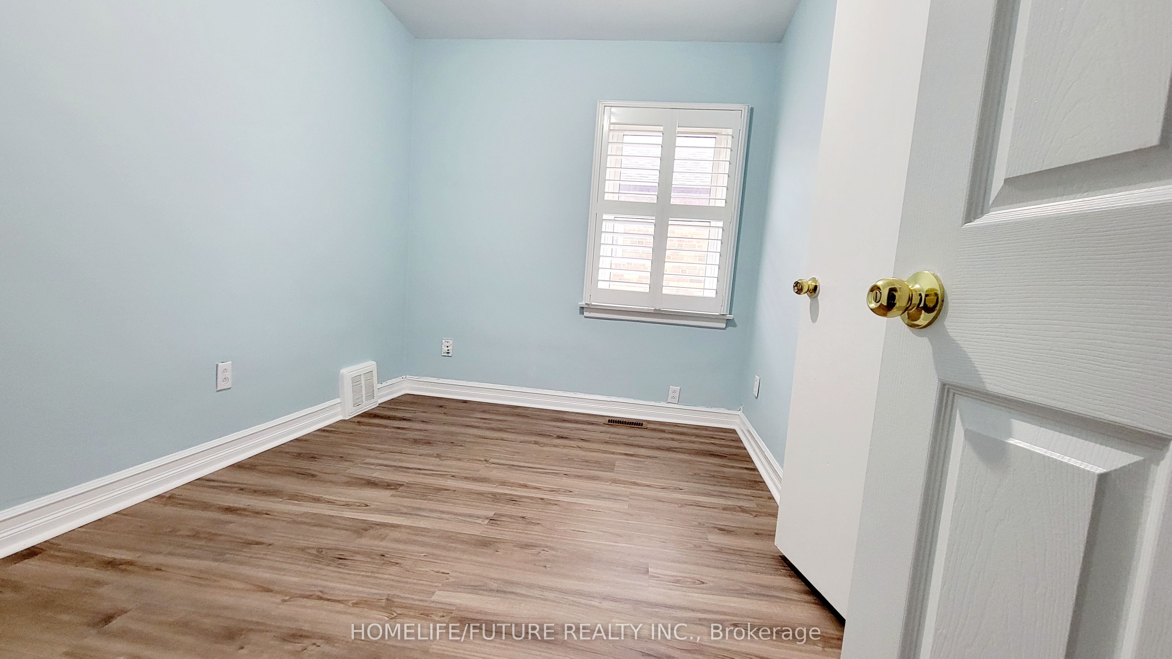 Additional image 6 of Main-73 Flora Drive, Toronto, ON, M1P 1A5