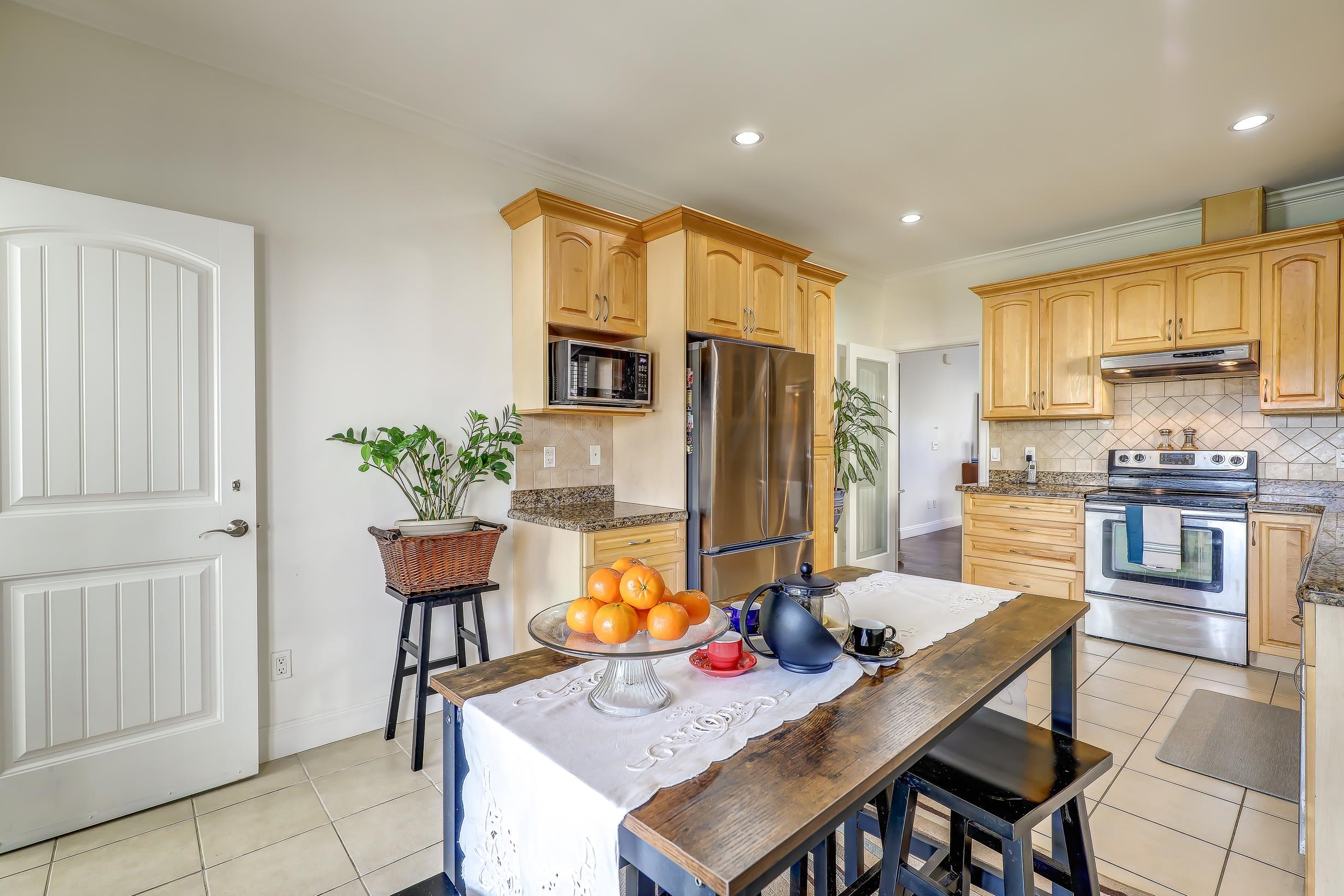 Additional image 4 of 7448 17th Ave Avenue, Burnaby, BC, V3N 1L4