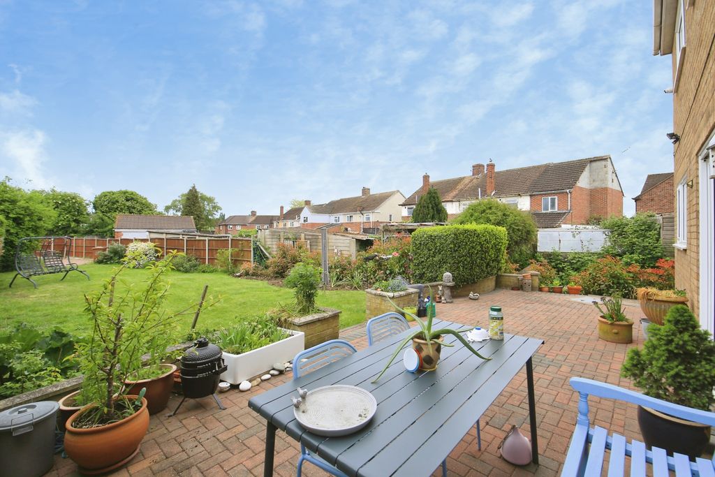 Additional image 33 of 5 bed detached house for saleDanes Close, Peterborough PE1