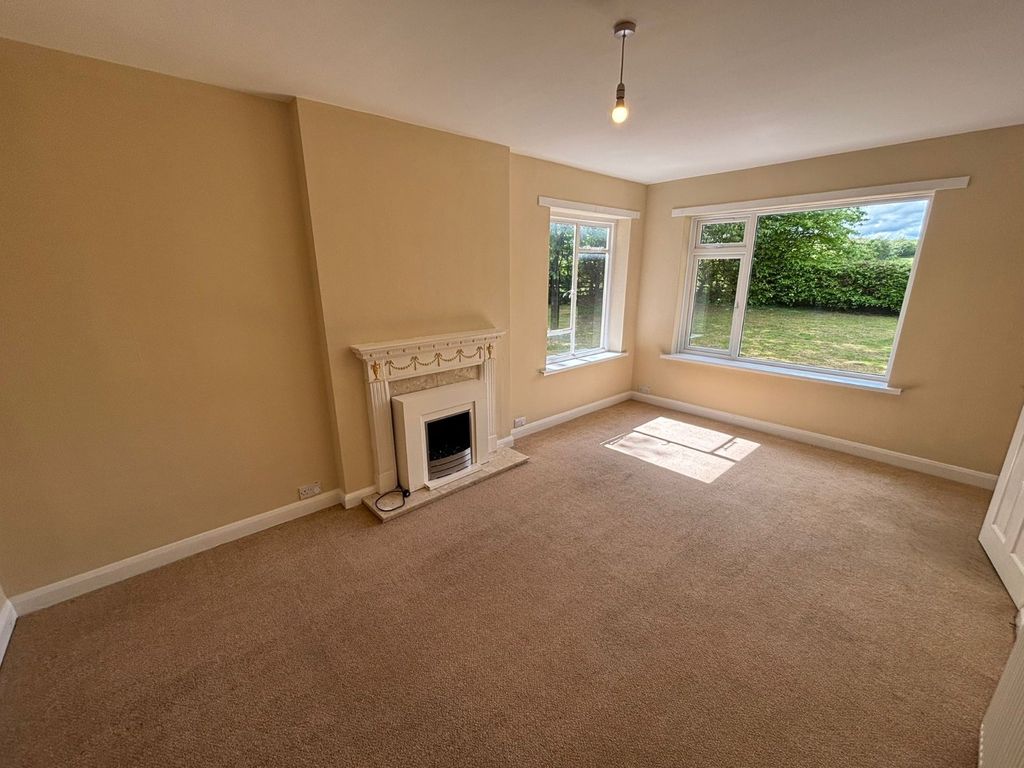 Additional image 2 of 4 bed detached house to rentDrewton, South Cave HU15