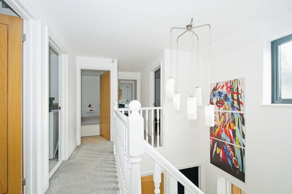 Additional image 2 of 4 bed property to rentBlacksmiths Way, Newport NP10