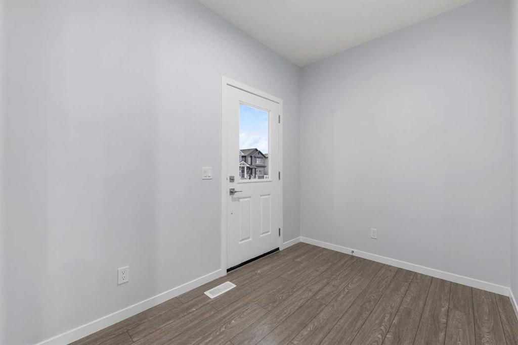 Additional image 4 of 532 Clearwater Heath, Chestermere, AB, T1X 3A5